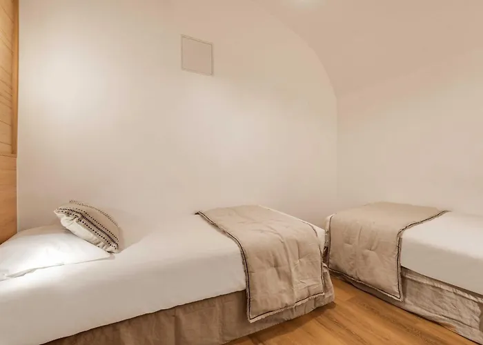 Beaufitul Apmt - Ac -2br-6p- Notre Dame * Parijs