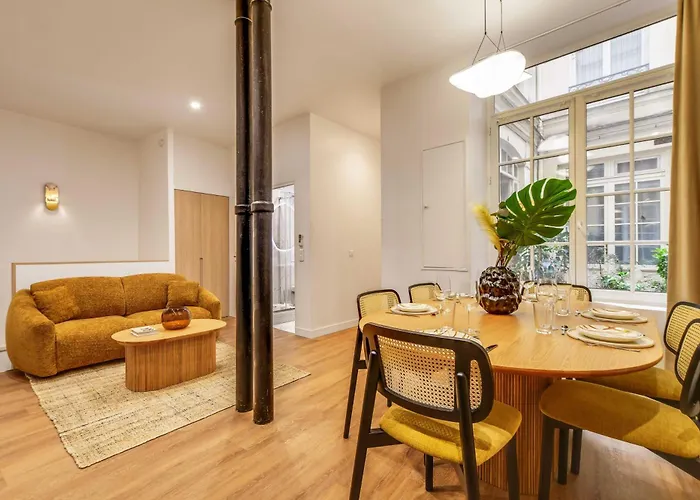 Daire Beaufitul Apmt - Ac -2br-6p- Notre Dame *